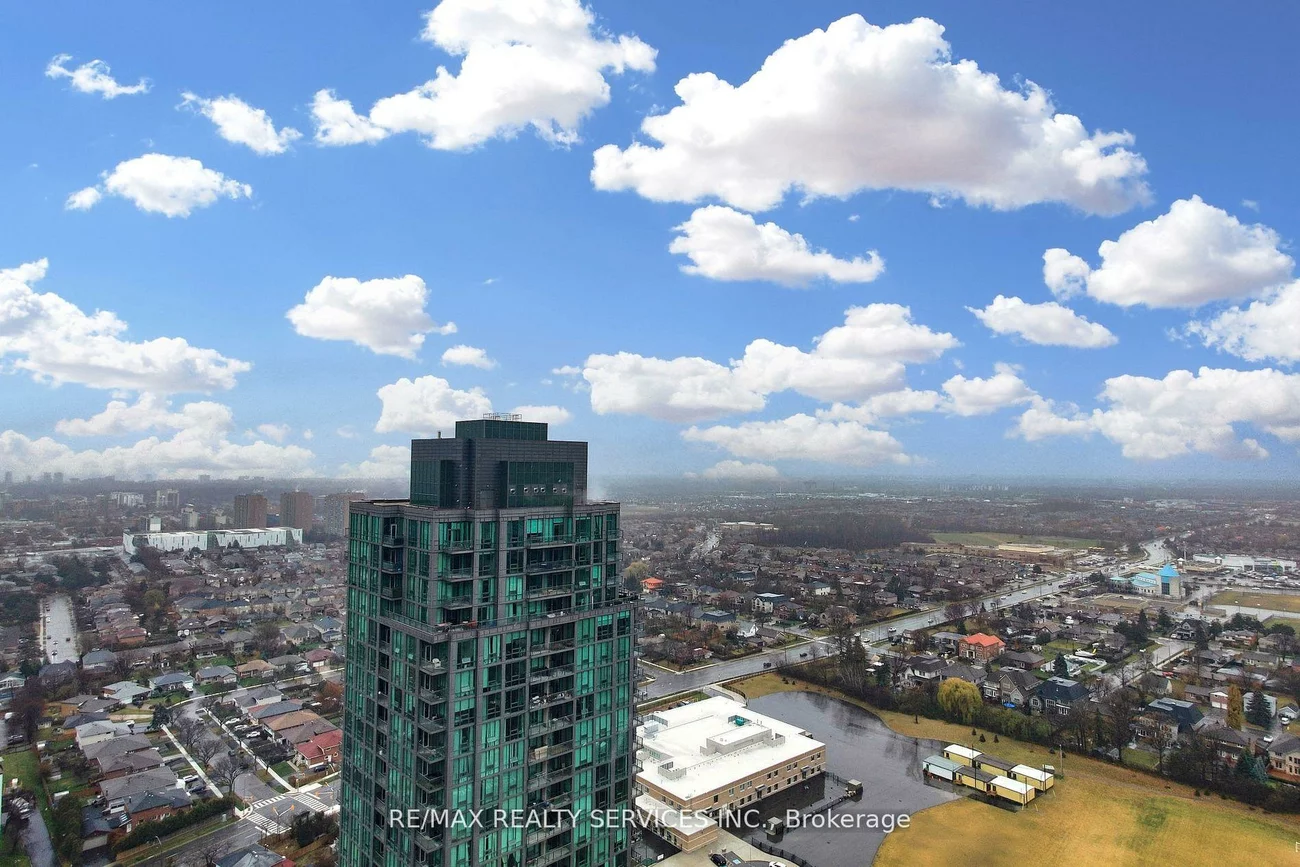 36, Elm, Fairview, Mississauga