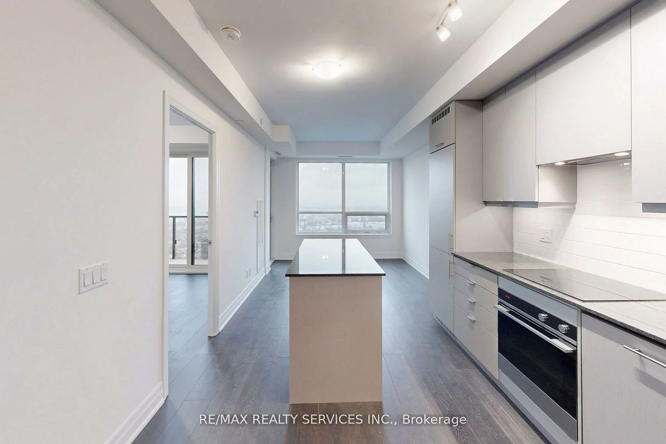 36, Elm, Fairview, Mississauga