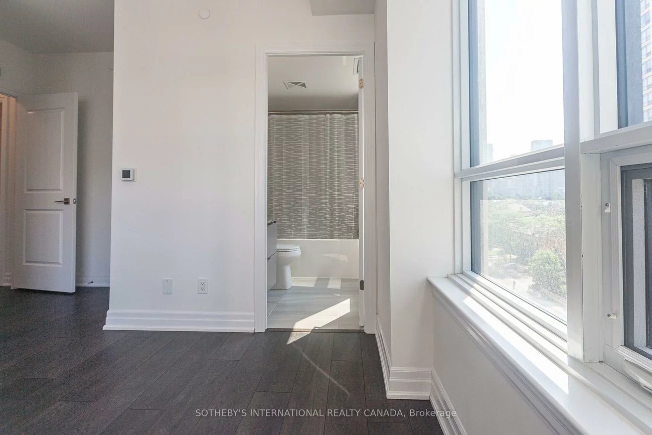 30, Elm, City Centre, Mississauga