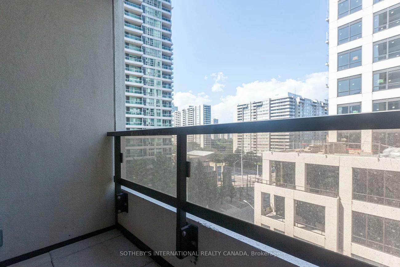 30, Elm, City Centre, Mississauga