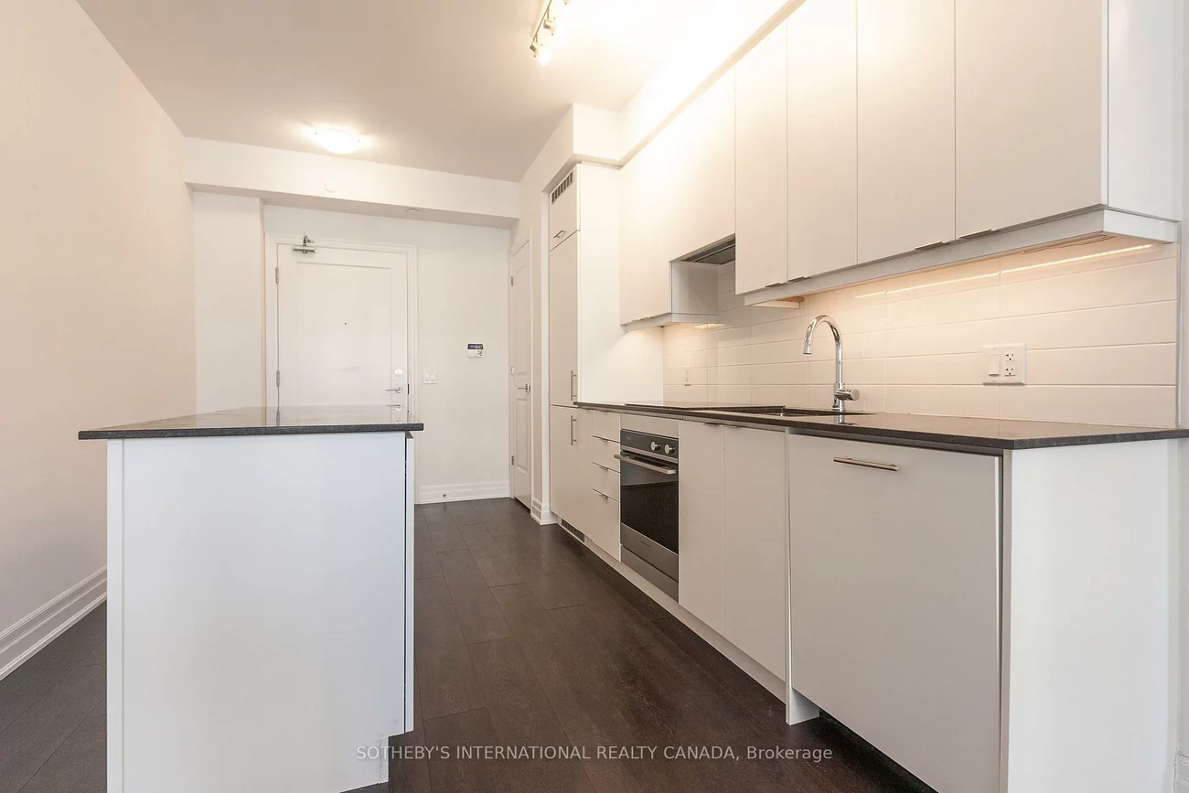 30, Elm, City Centre, Mississauga