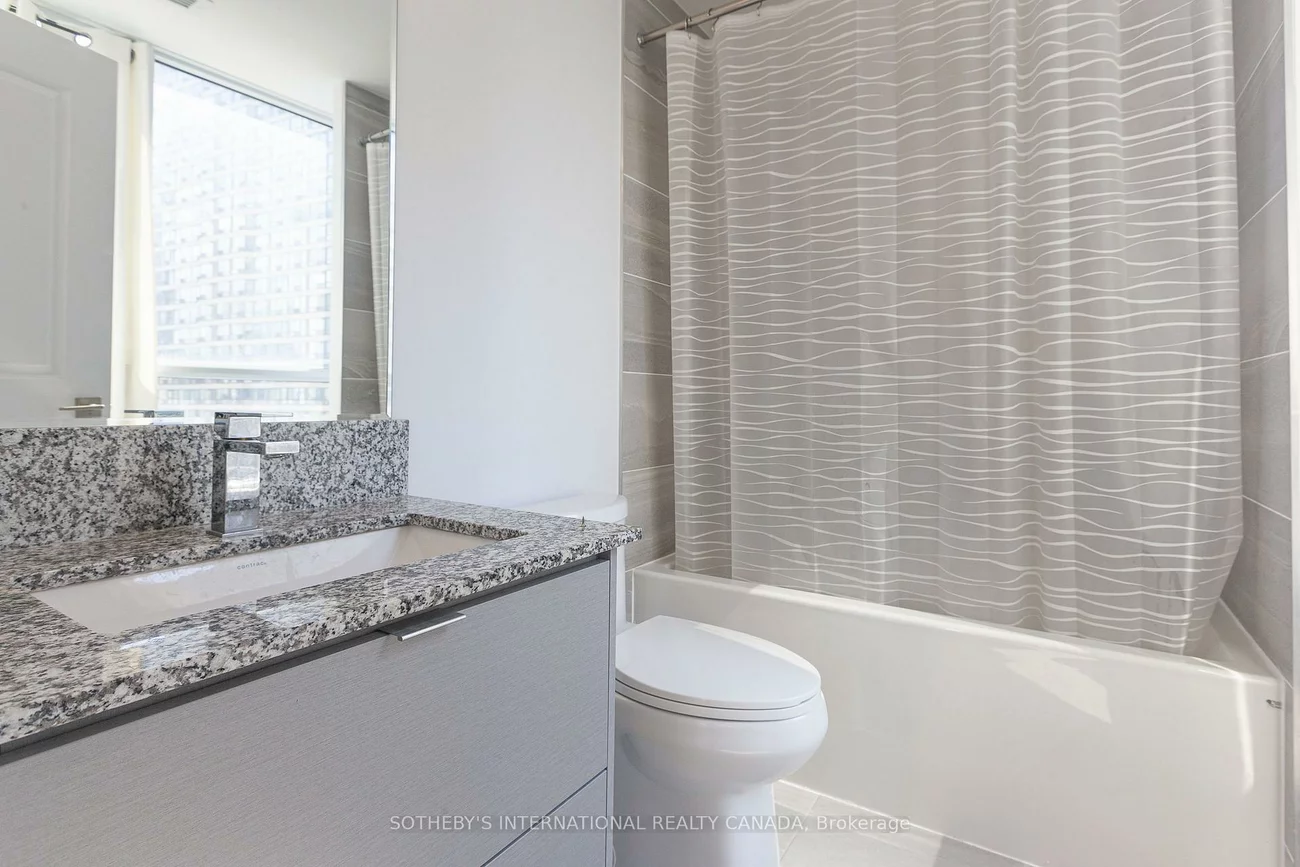 30, Elm, City Centre, Mississauga