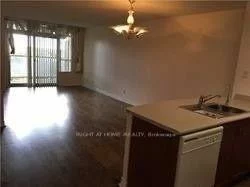 35, Kingsbridge Garden, Hurontario, Mississauga