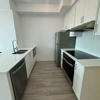 1035, Southdown, Clarkson, Mississauga