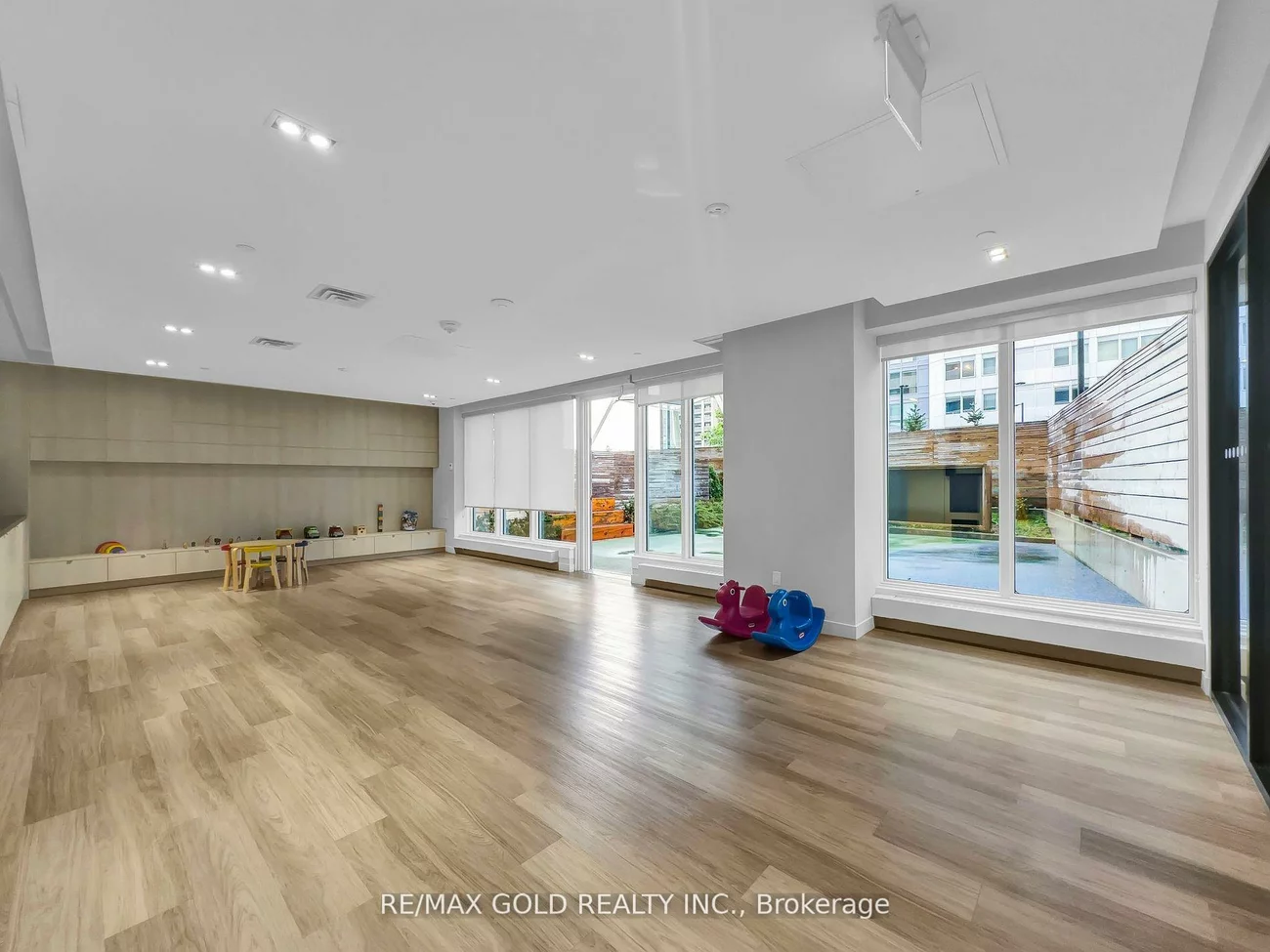 4065, Confederation, City Centre, Mississauga