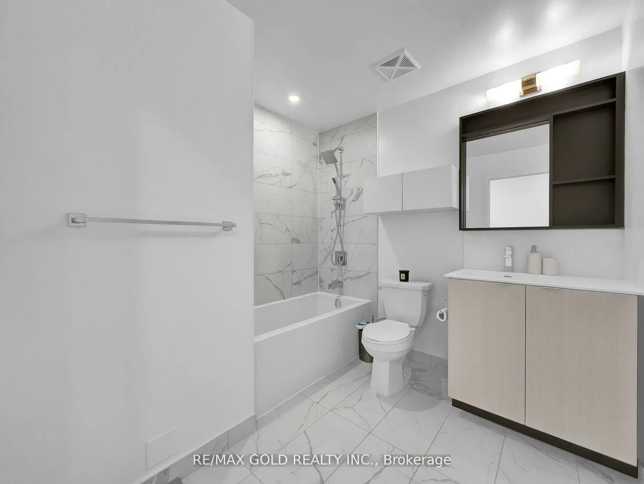 4065, Confederation, City Centre, Mississauga