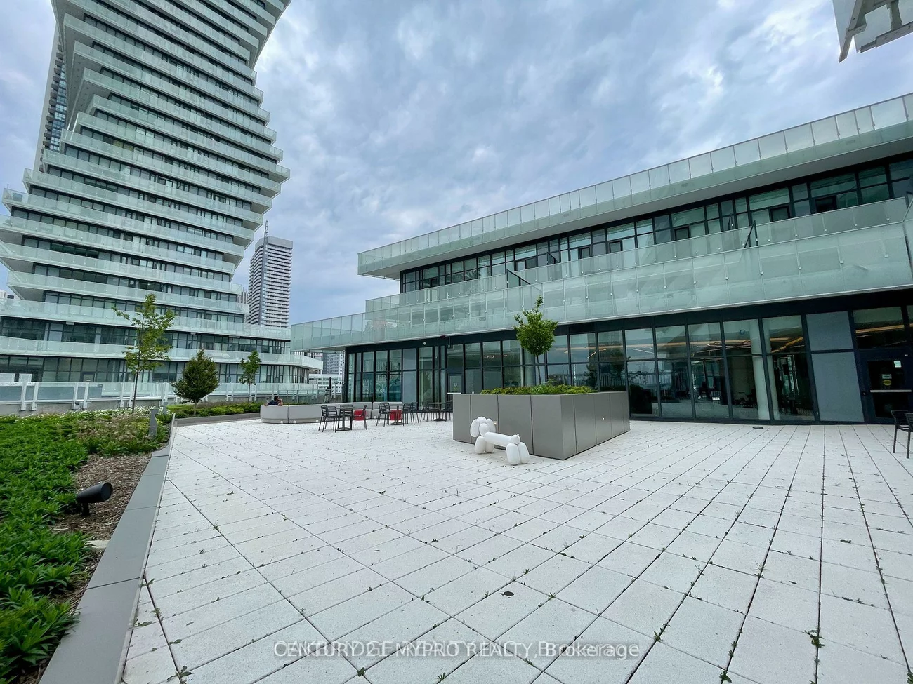 3883, Quartz, City Centre, Mississauga