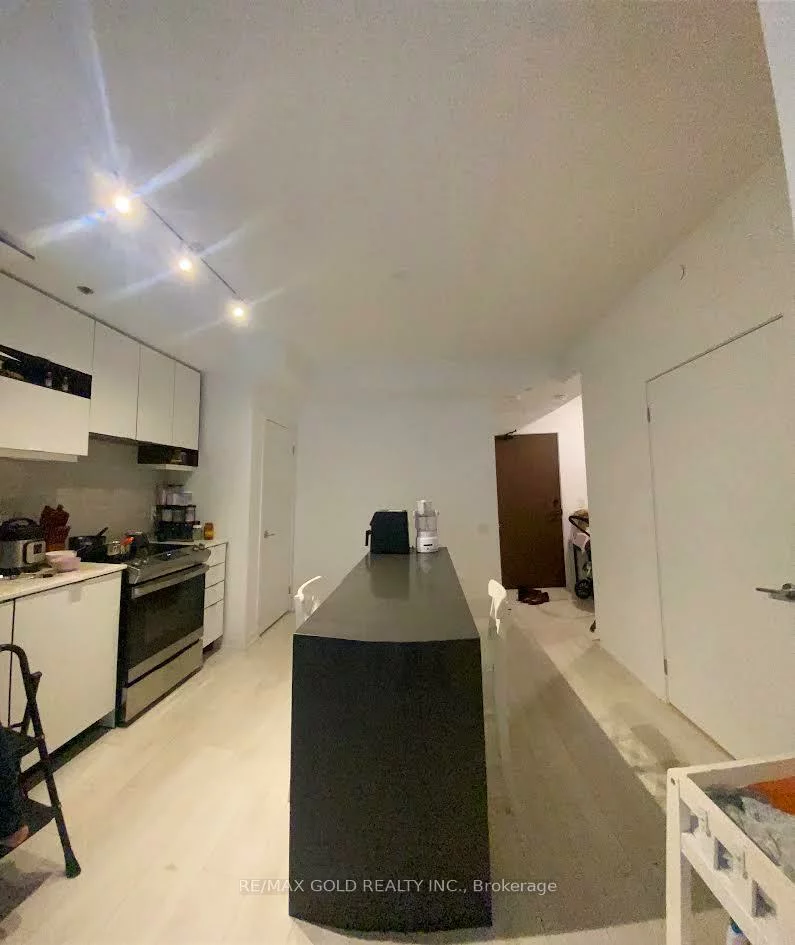 4065, Confederation, City Centre, Mississauga