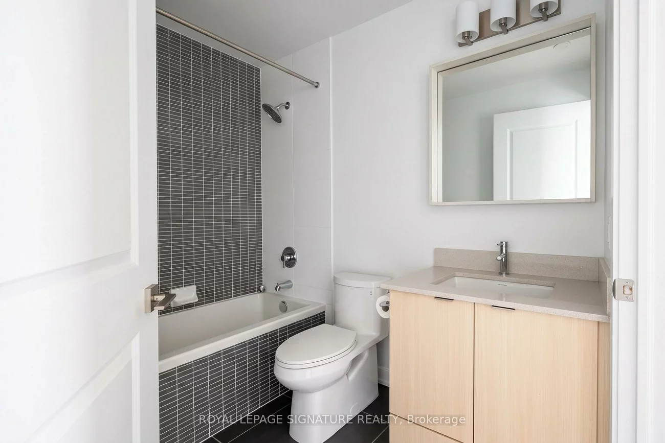 4655, Glen Erin, Central Erin Mills, Mississauga