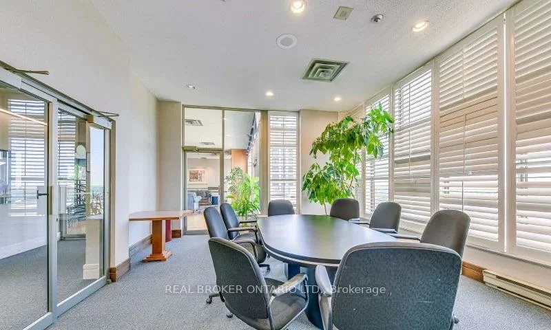 55, Elm, City Centre, Mississauga