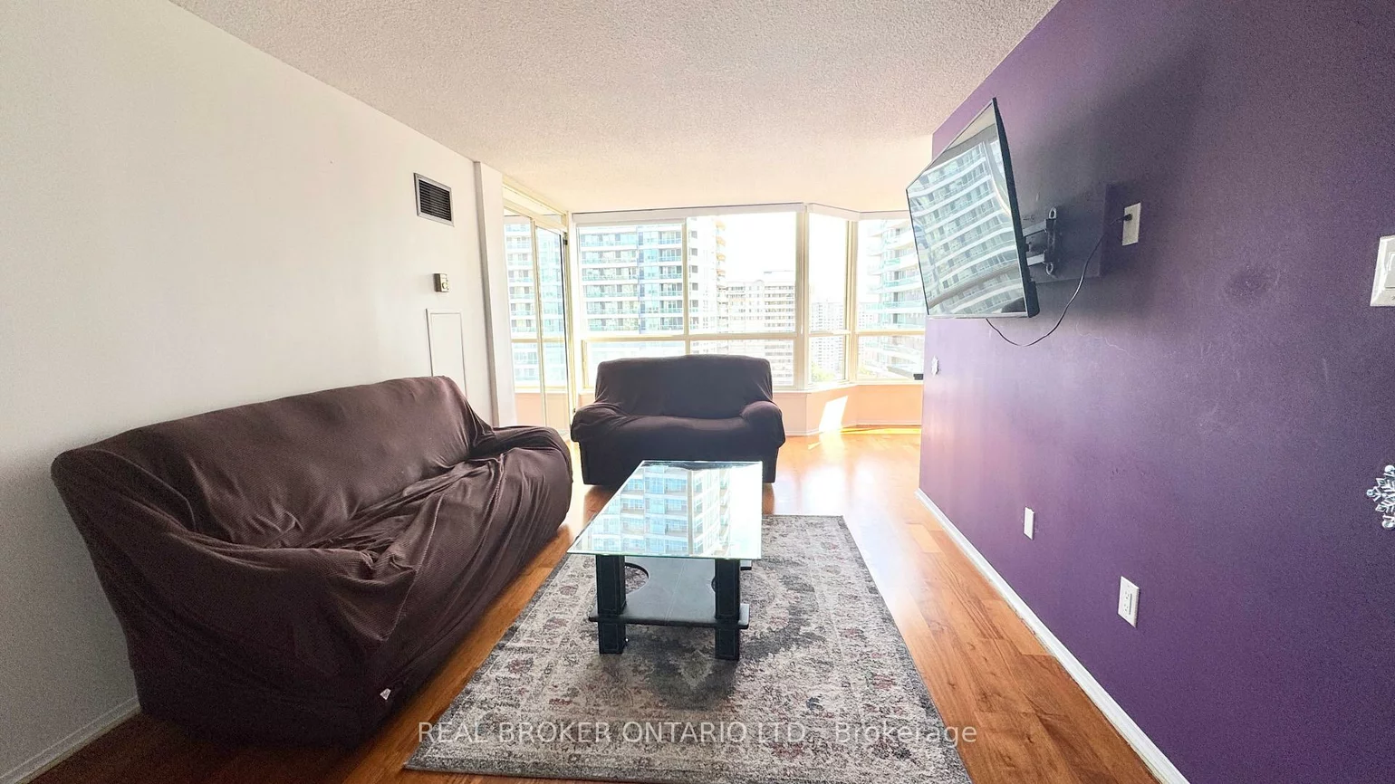 55, Elm, City Centre, Mississauga