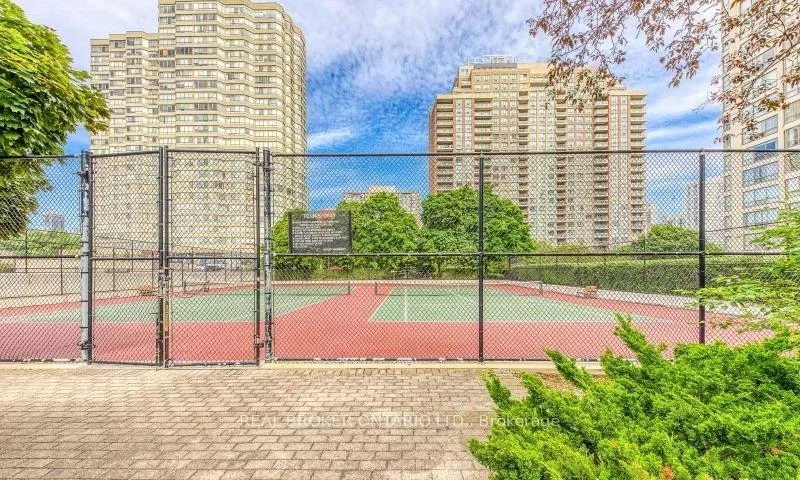 55, Elm, City Centre, Mississauga