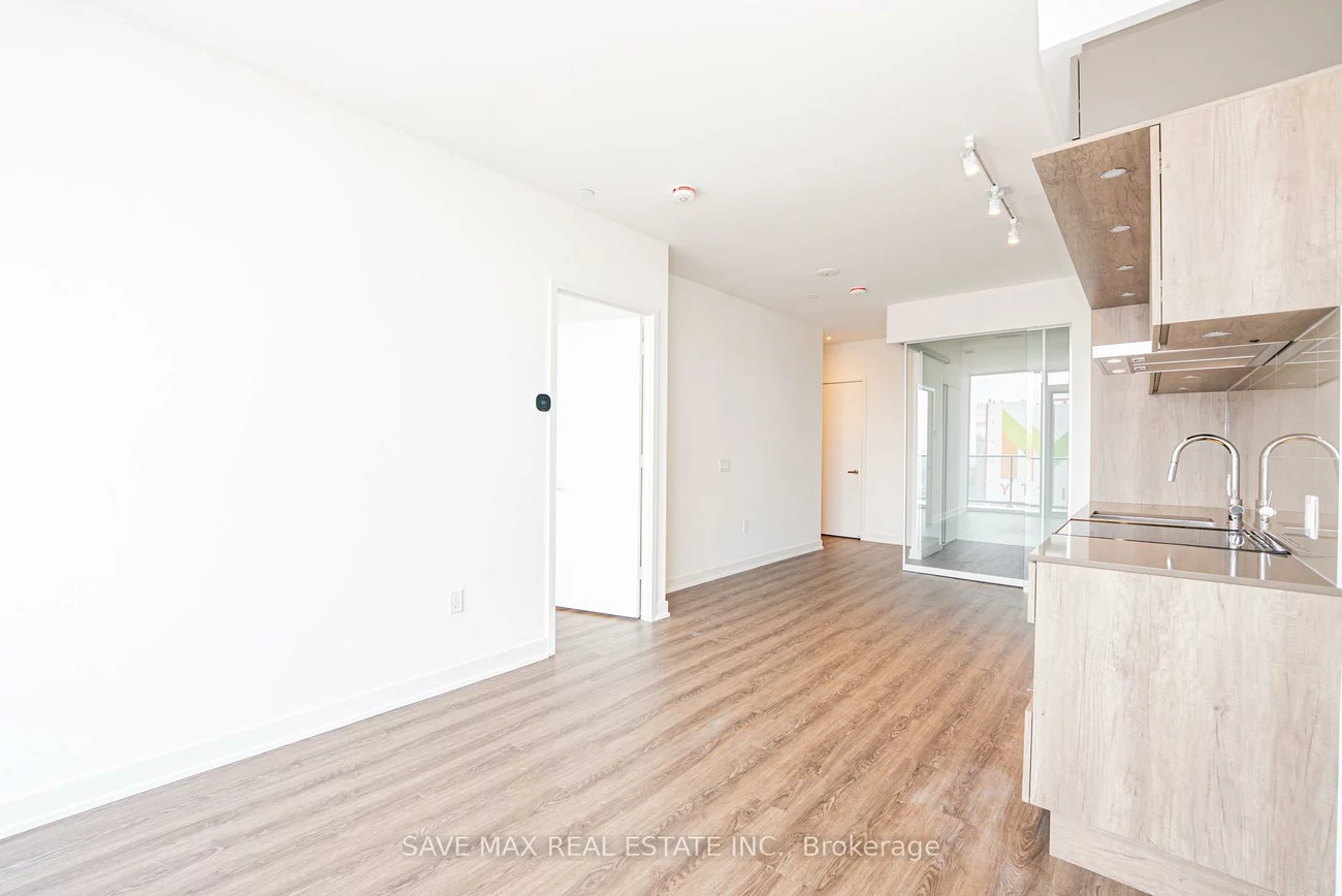 448, Burnhamthorpe, City Centre, Mississauga