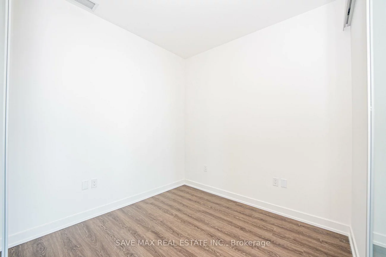 448, Burnhamthorpe, City Centre, Mississauga