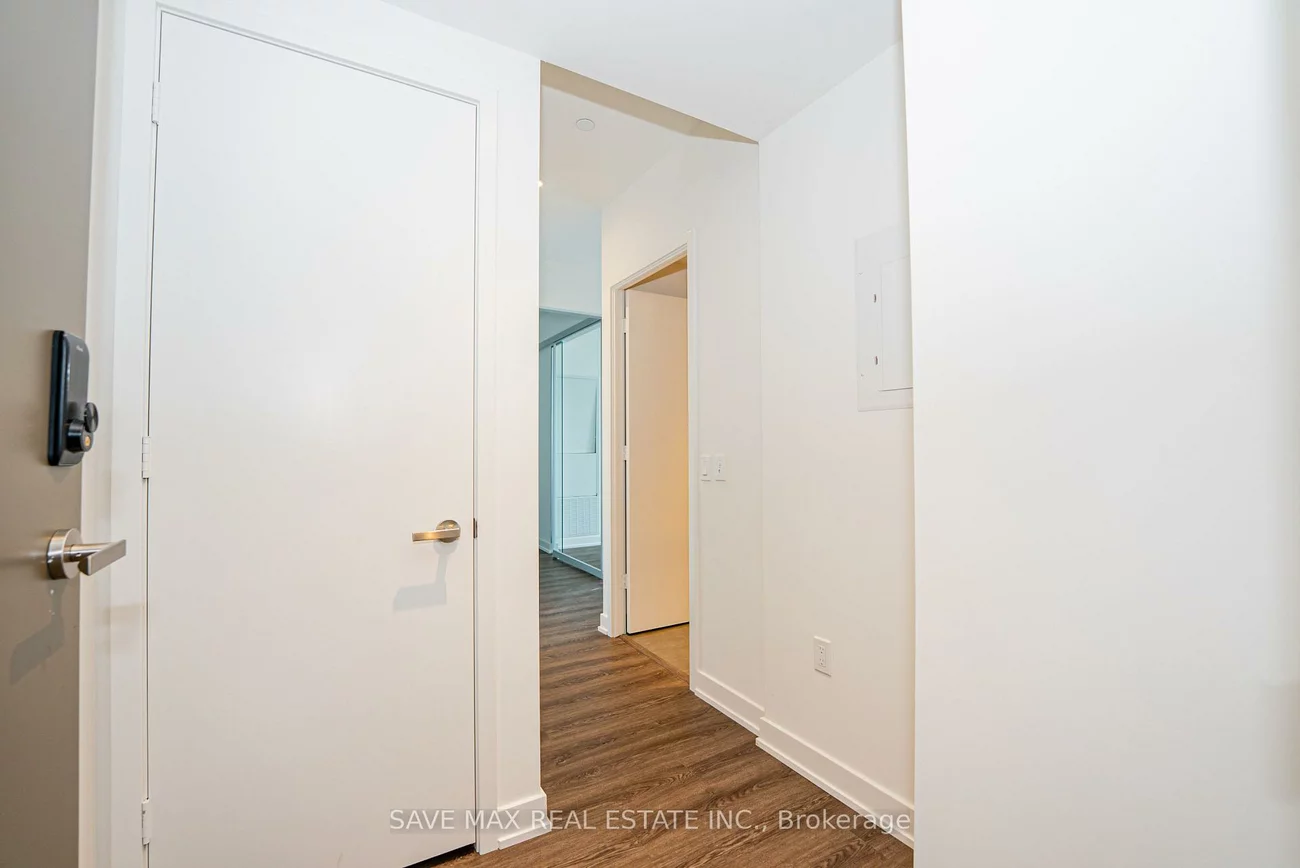 448, Burnhamthorpe, City Centre, Mississauga