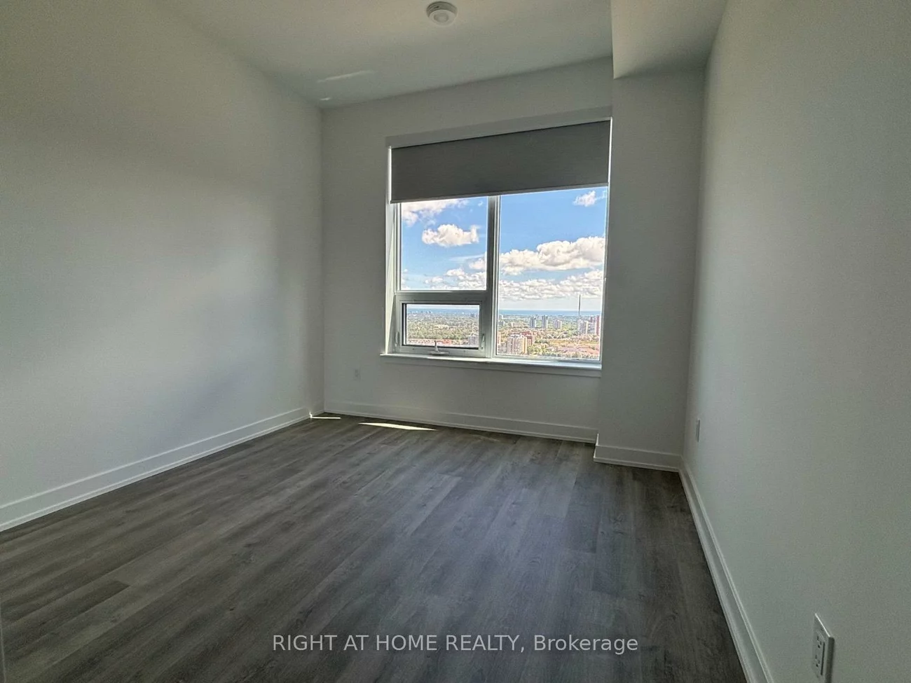 5105, Hurontario, Hurontario, Mississauga