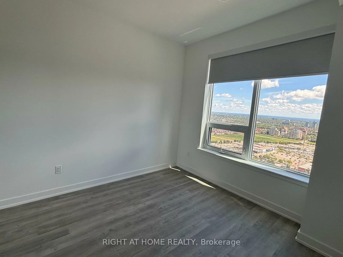 5105, Hurontario, Hurontario, Mississauga