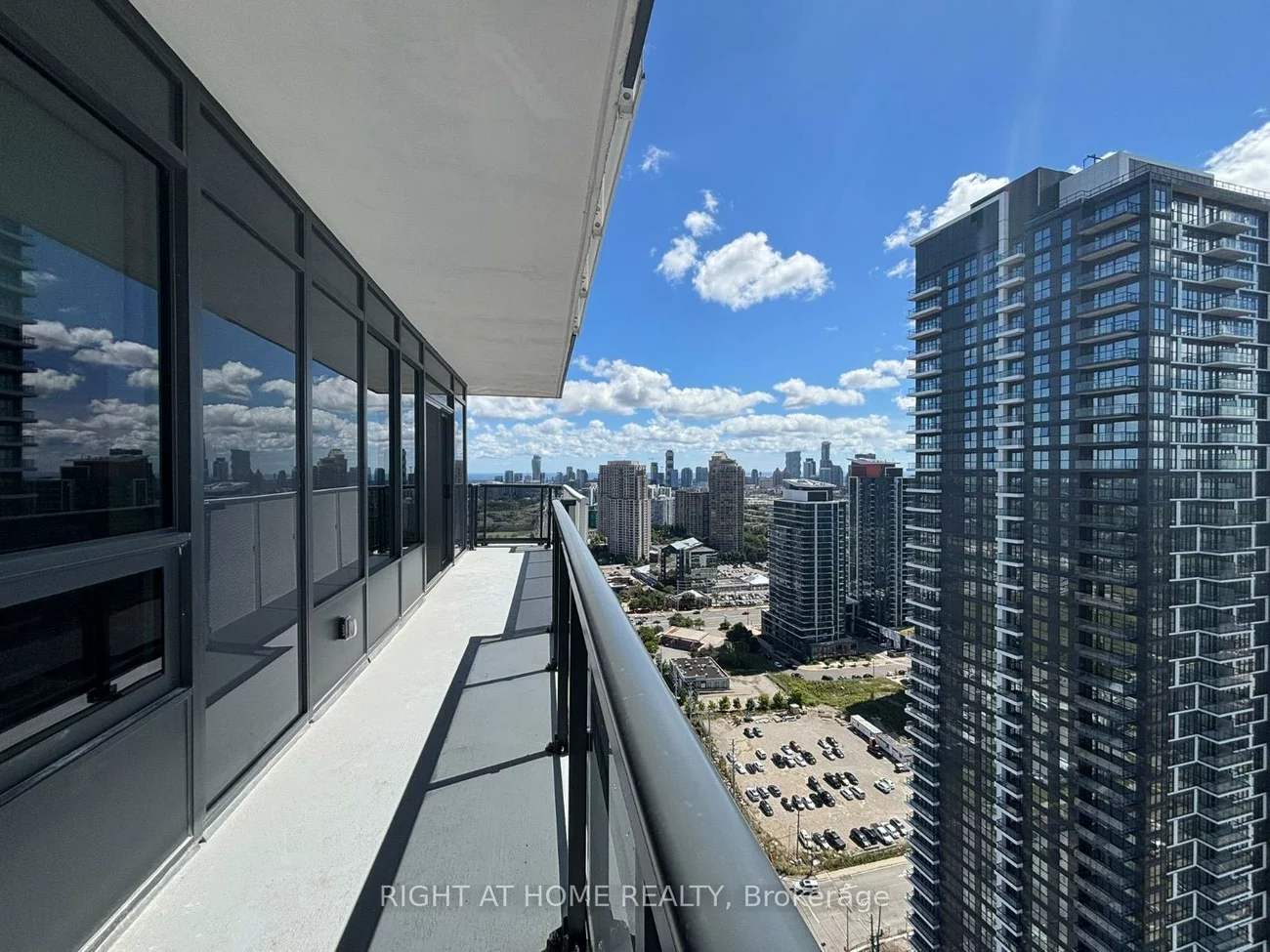 5105, Hurontario, Hurontario, Mississauga