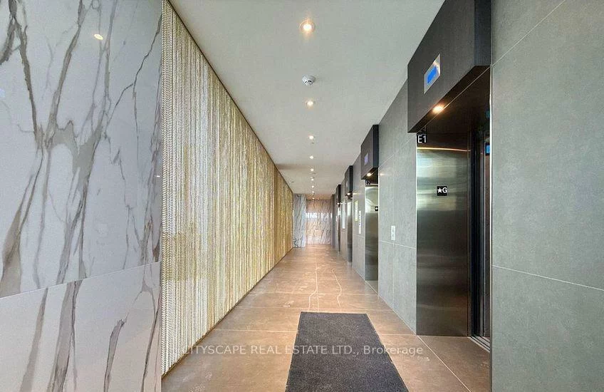 448, Burnhamthorpe, City Centre, Mississauga