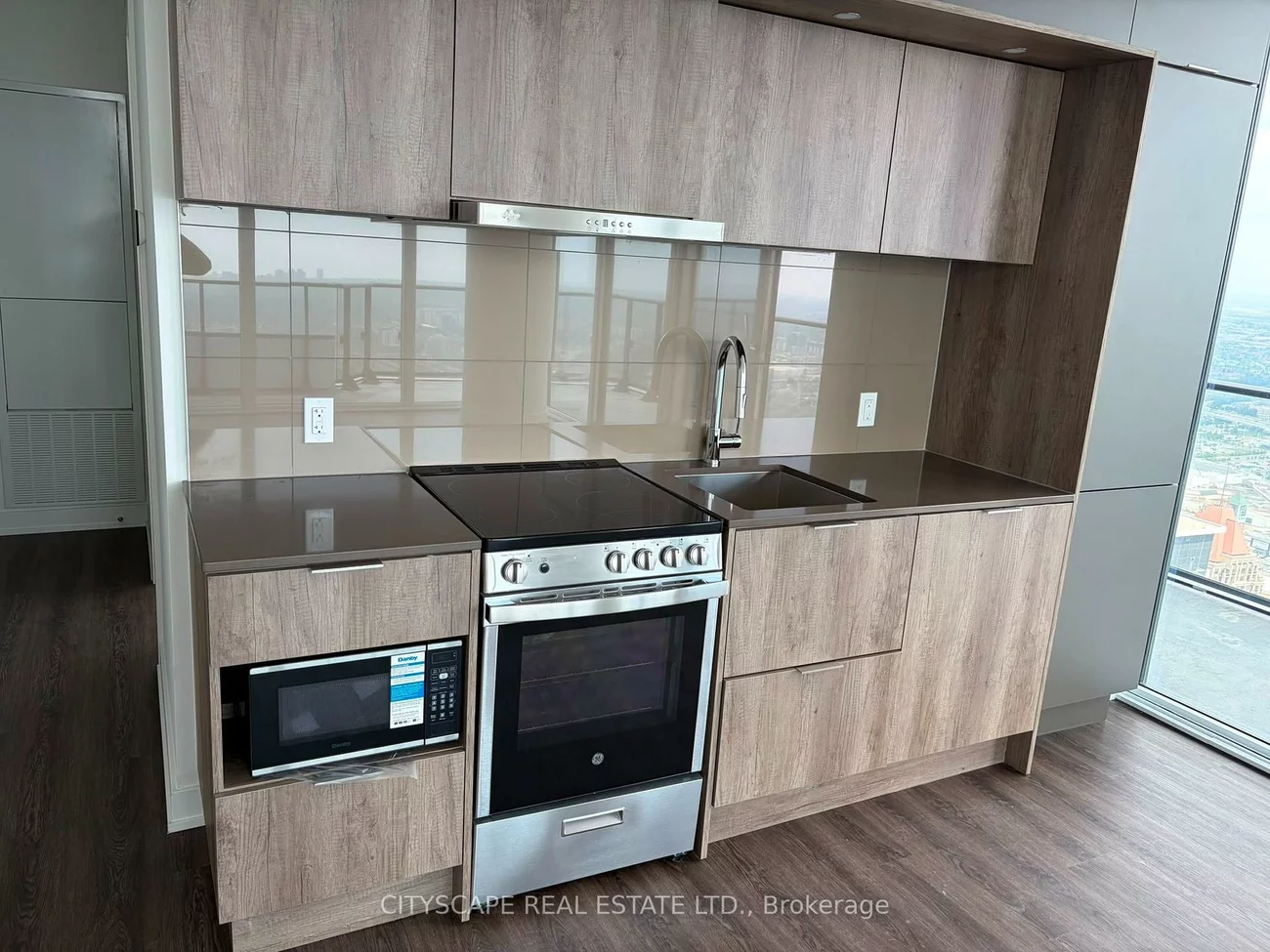 448, Burnhamthorpe, City Centre, Mississauga