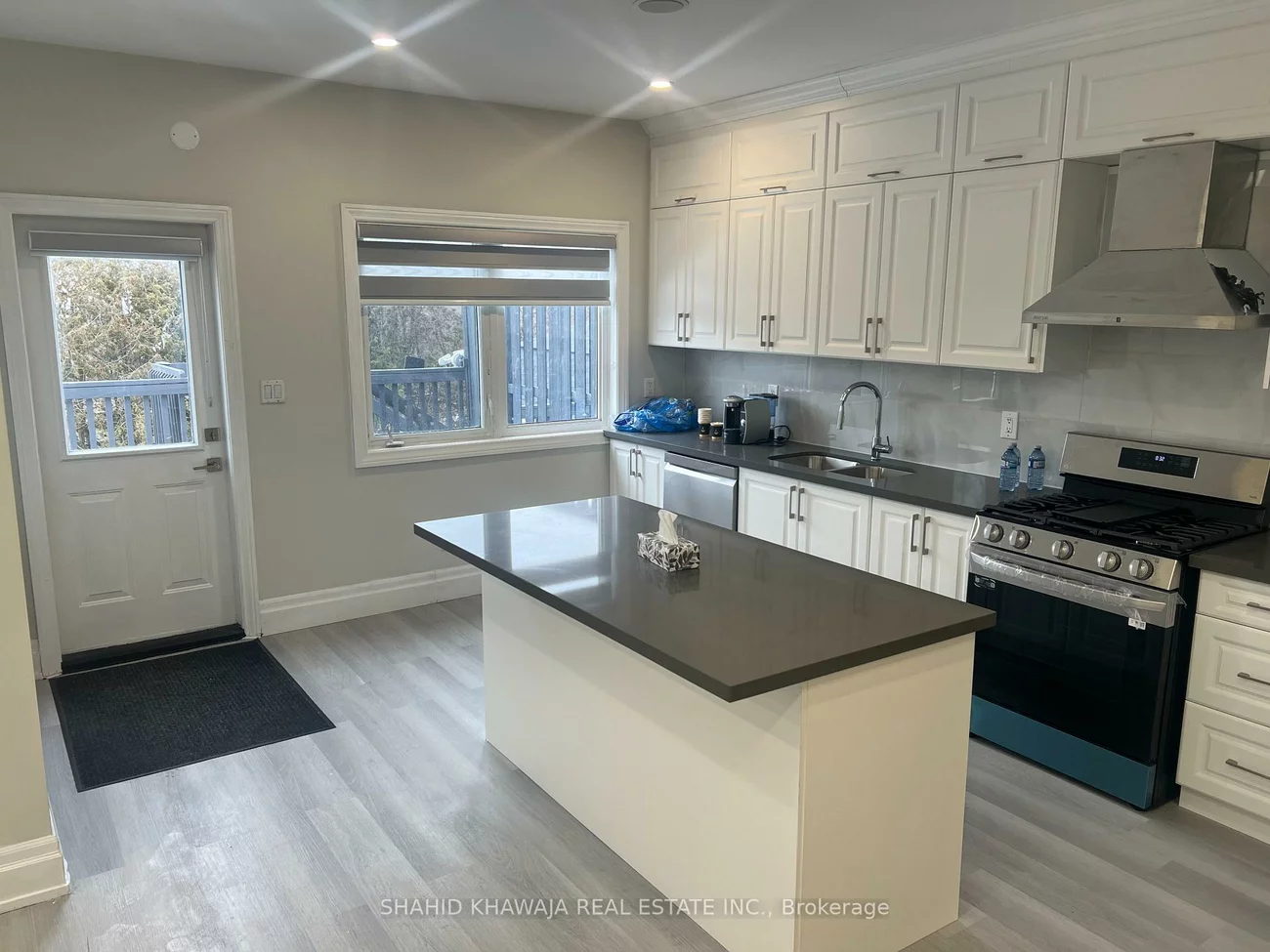 370, Queen, Streetsville, Mississauga