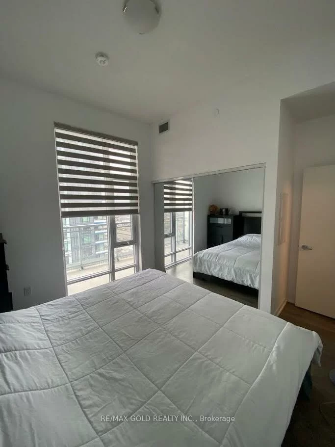 2520, Eglinton, Central Erin Mills, Mississauga