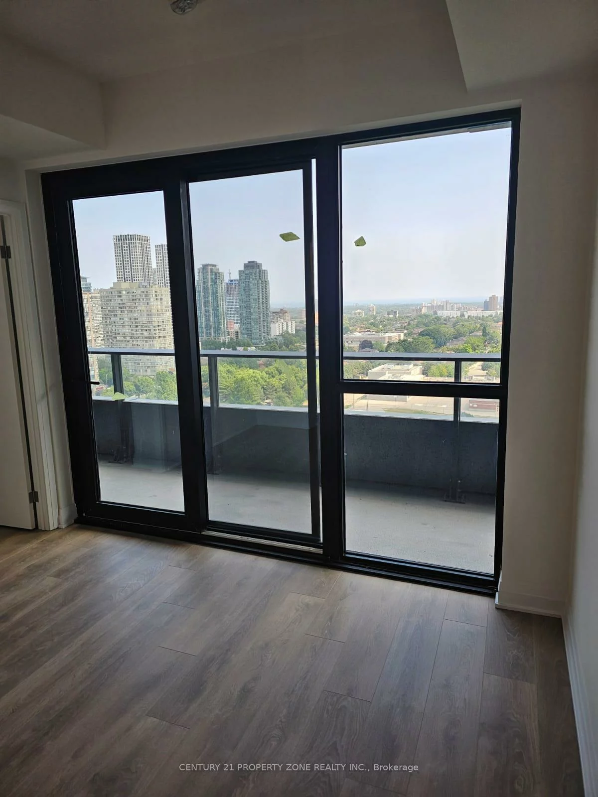 4015, The Exchange, City Centre, Mississauga