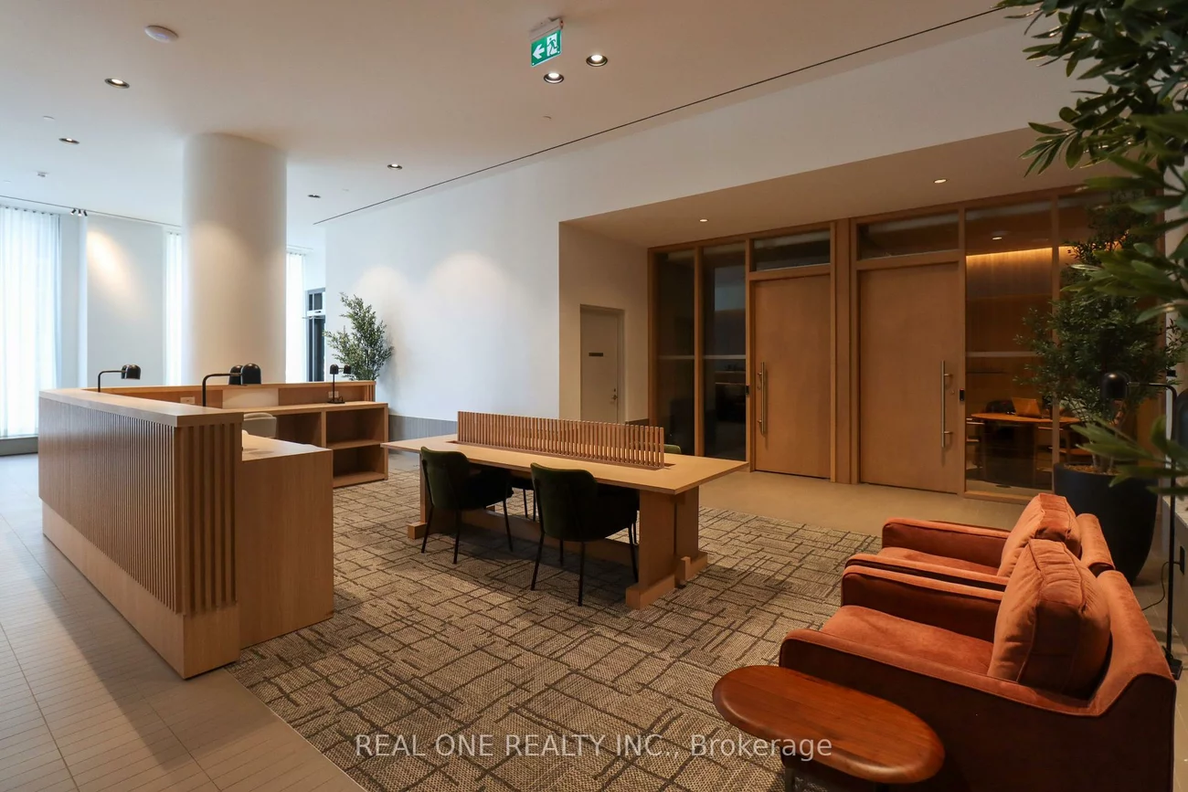 395, Square One, City Centre, Mississauga