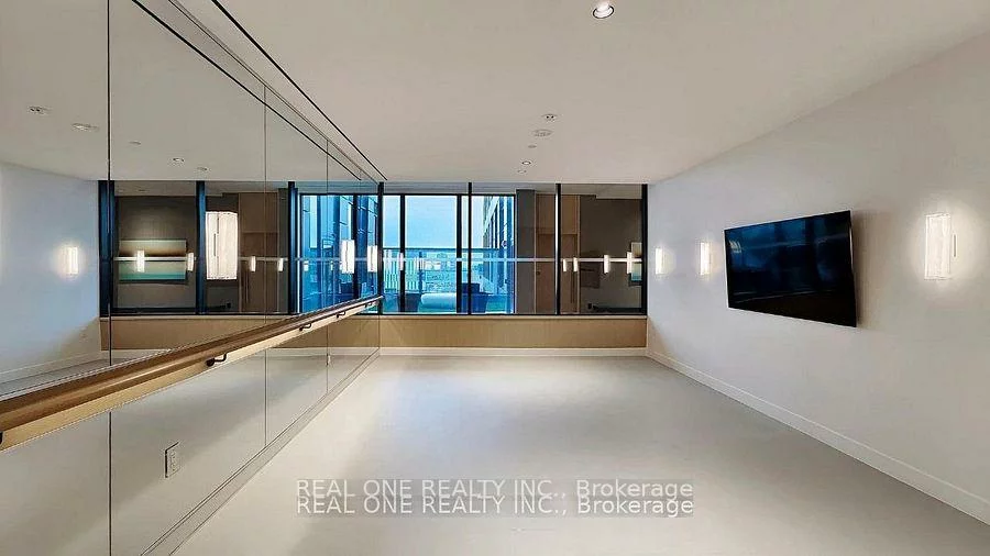 395, Square One, City Centre, Mississauga