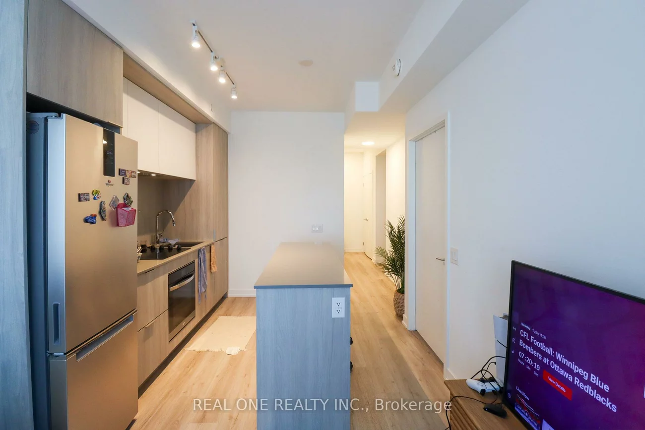 395, Square One, City Centre, Mississauga