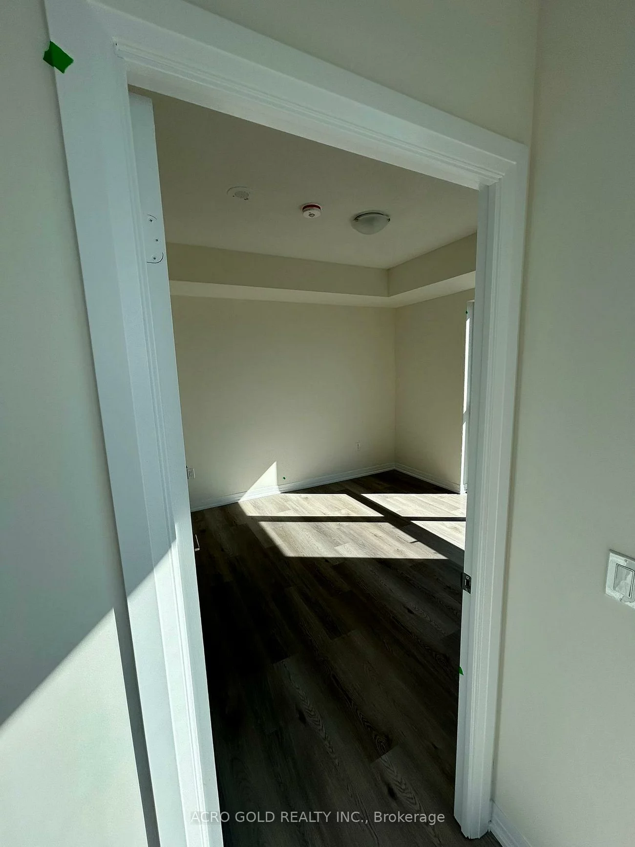 15, Watergarden, Hurontario, Mississauga
