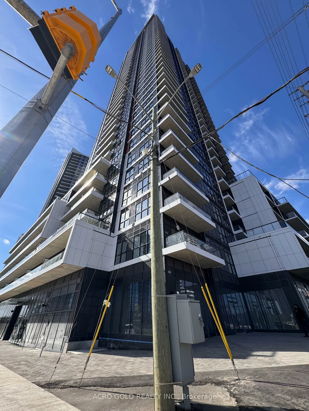 15, Watergarden, Hurontario, Mississauga
