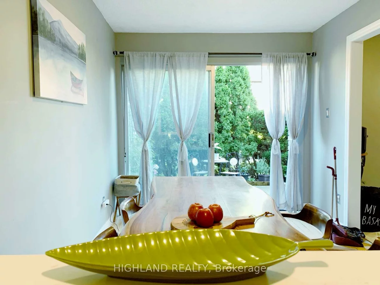 2605, Woodchester, Sheridan, Mississauga