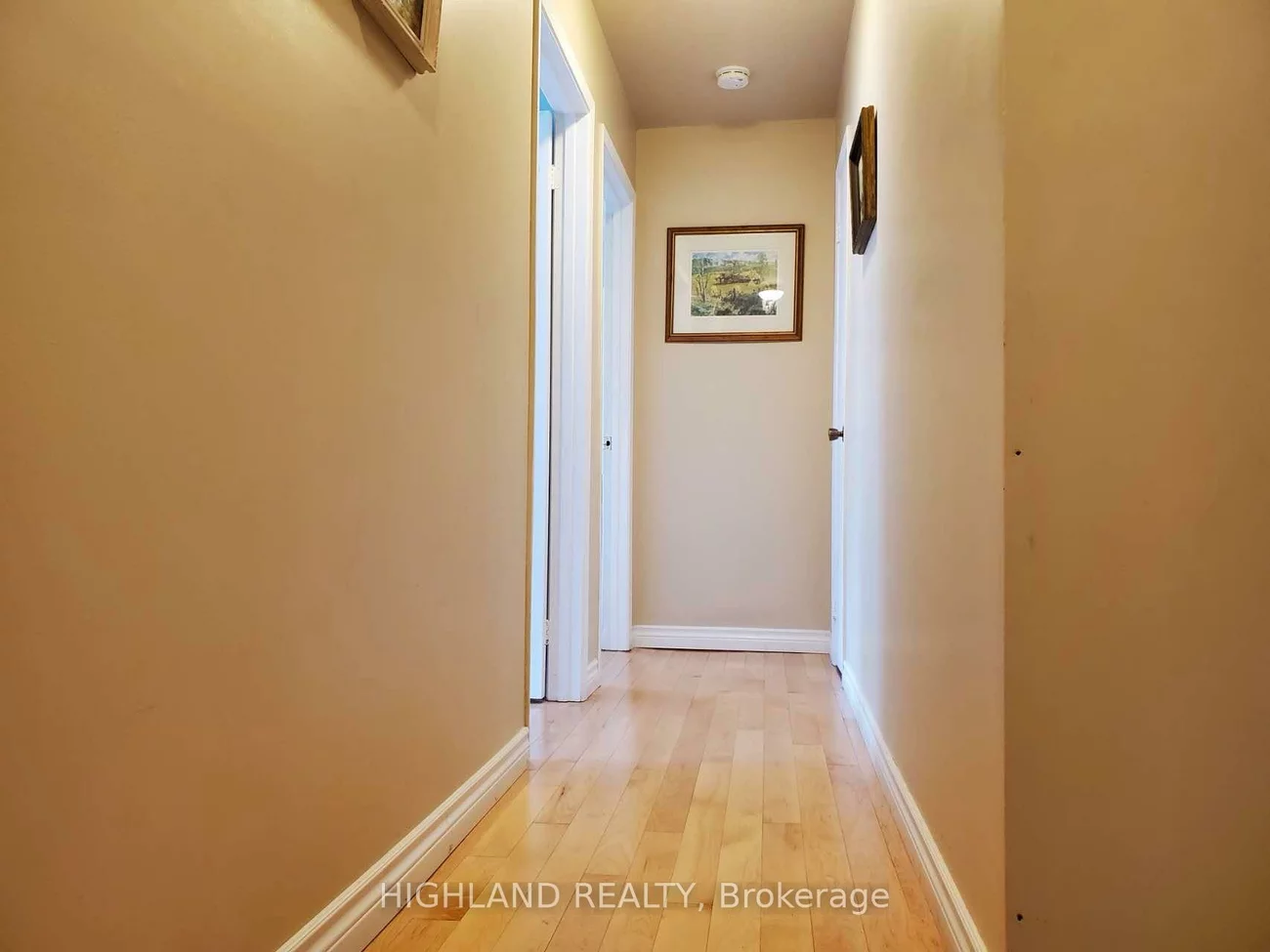 2605, Woodchester, Sheridan, Mississauga