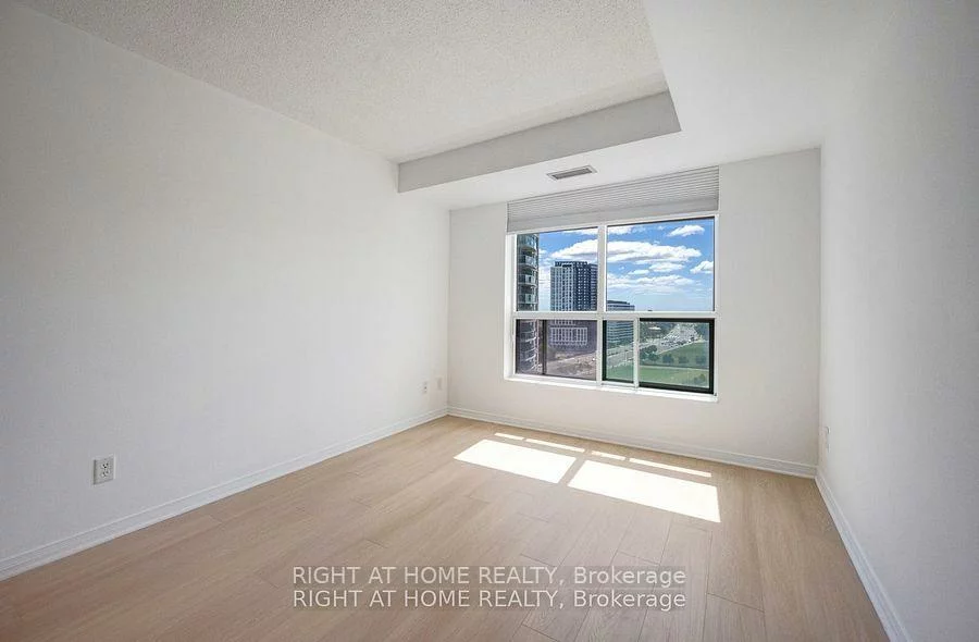 2565, Erin Centre, Erin Mills, Mississauga