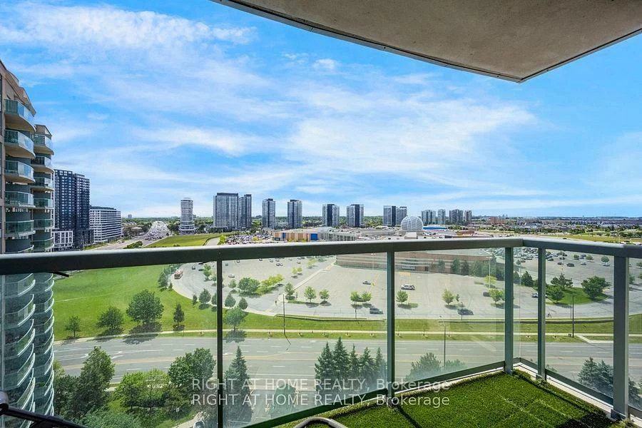2565, Erin Centre, Erin Mills, Mississauga