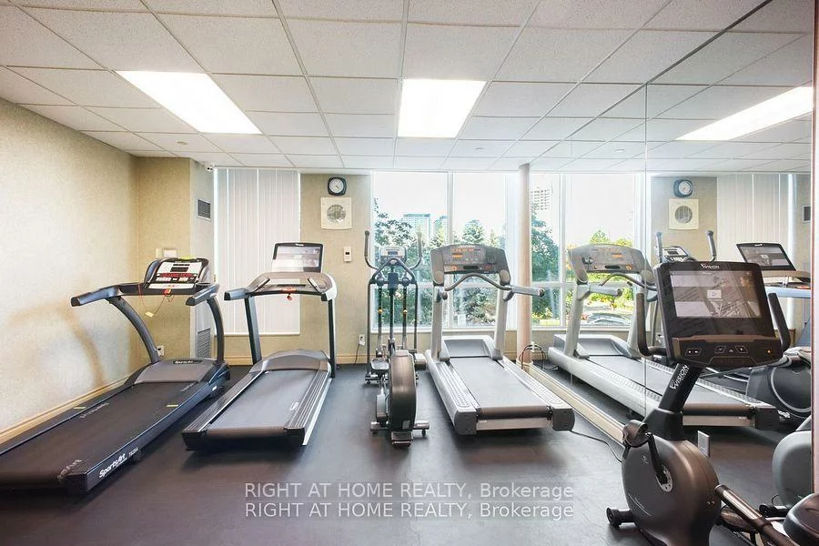 2565, Erin Centre, Erin Mills, Mississauga