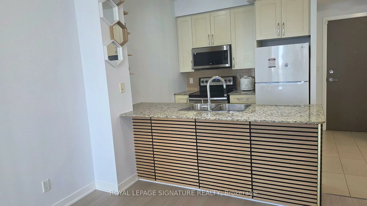 4065, Brickstone, Creditview, Mississauga