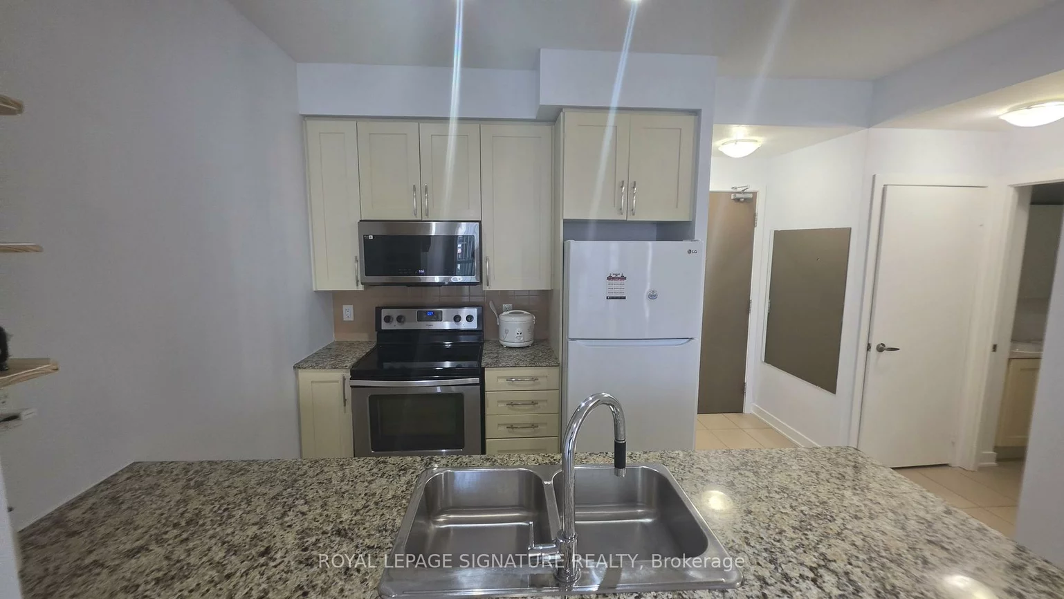 4065, Brickstone, Creditview, Mississauga