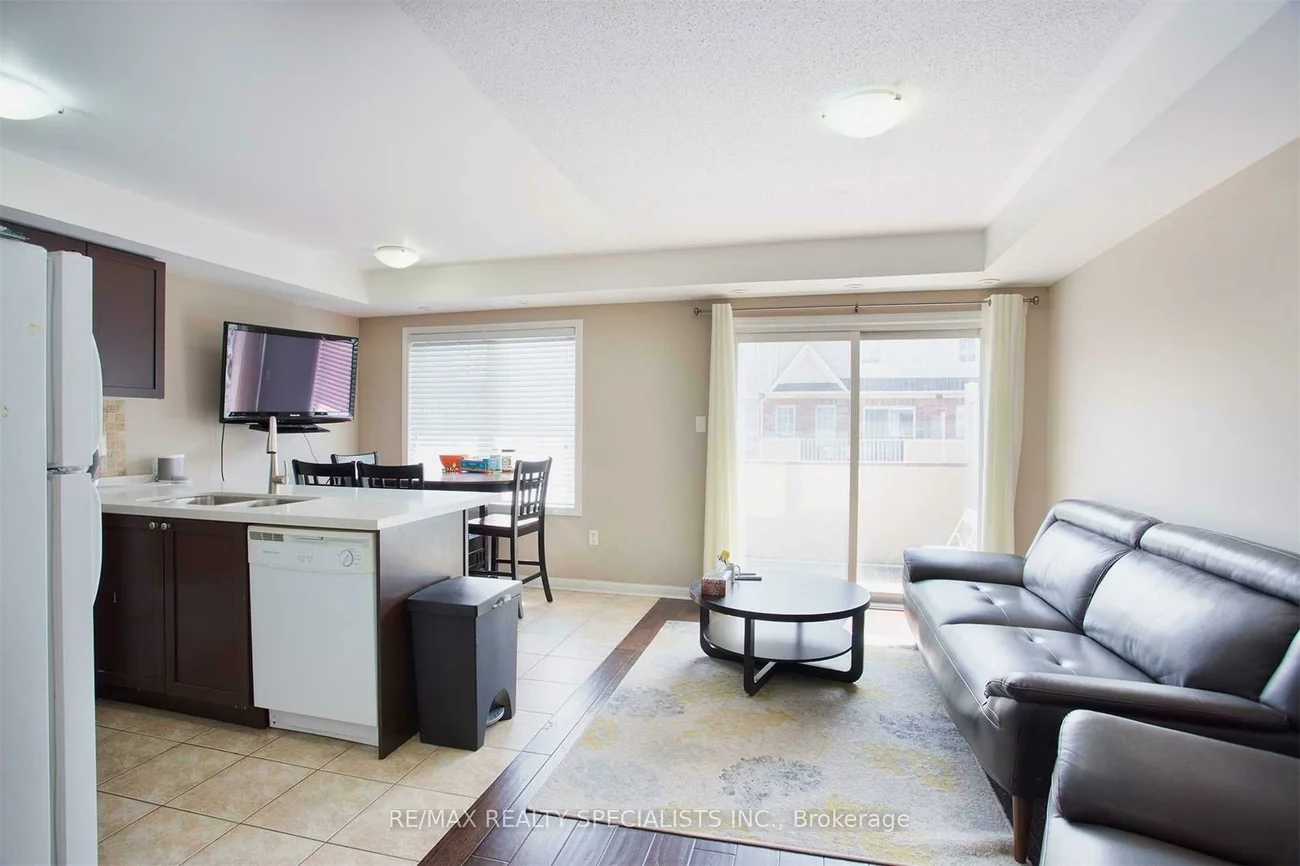 614, Shoreline, Cooksville, Mississauga