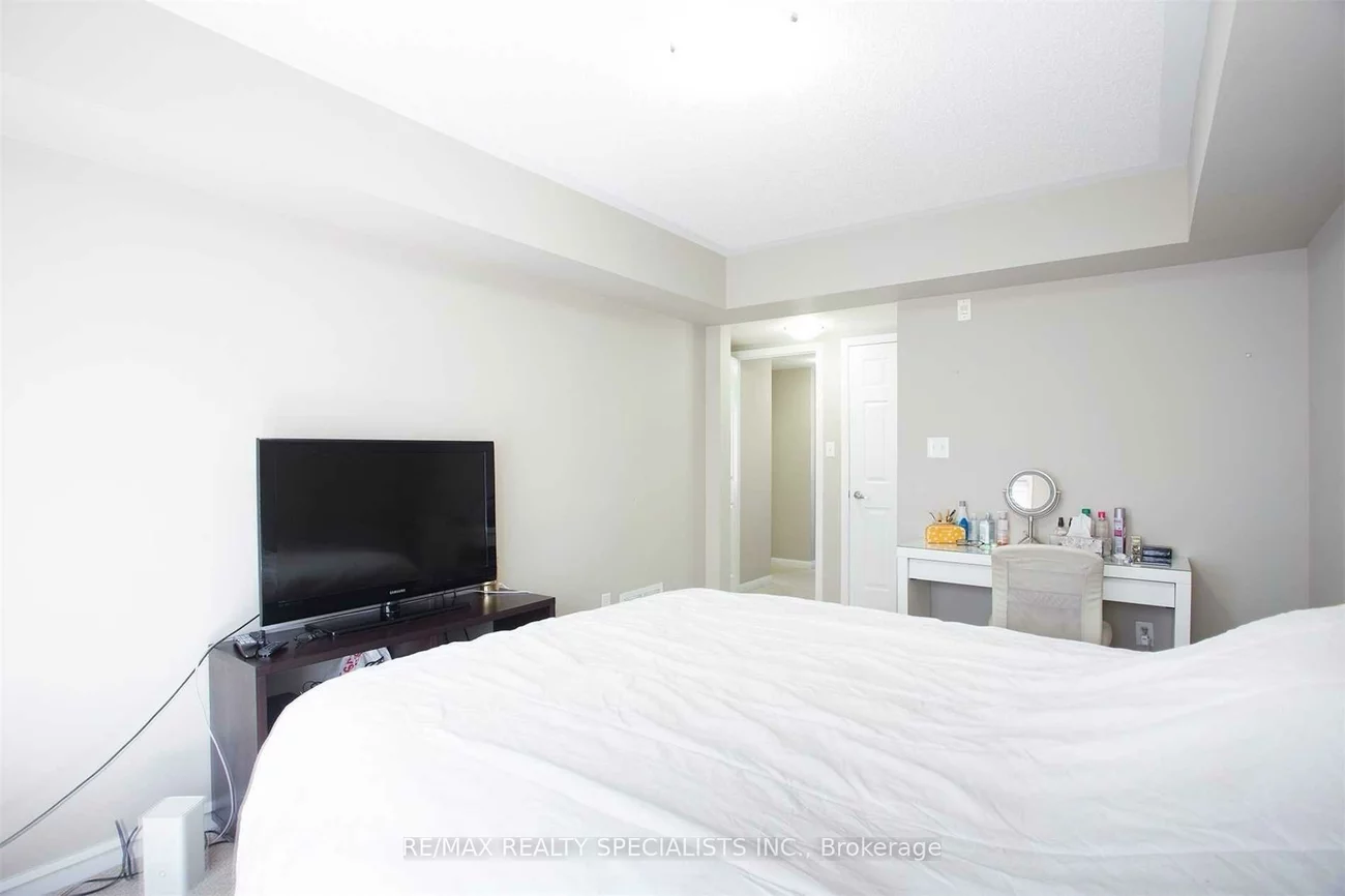 614, Shoreline, Cooksville, Mississauga
