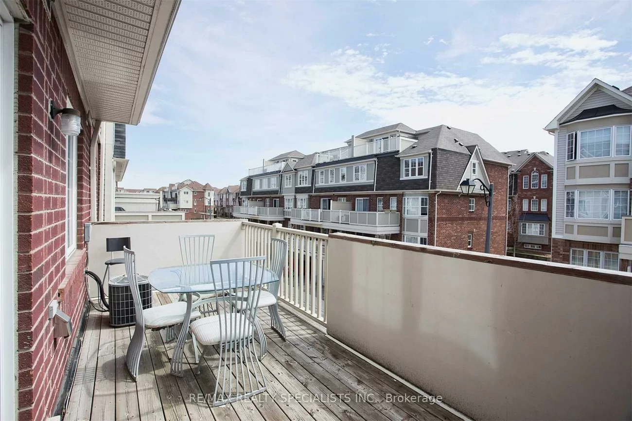 614, Shoreline, Cooksville, Mississauga