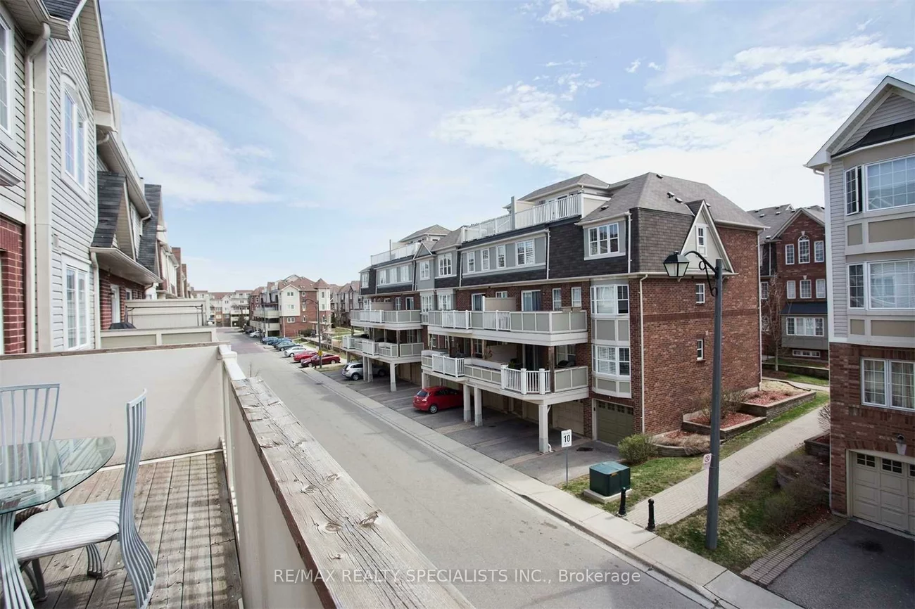 614, Shoreline, Cooksville, Mississauga