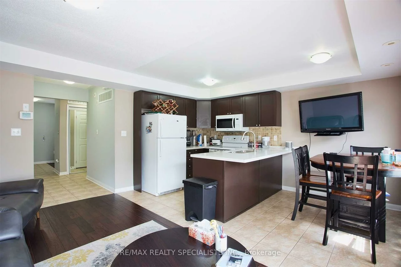 614, Shoreline, Cooksville, Mississauga