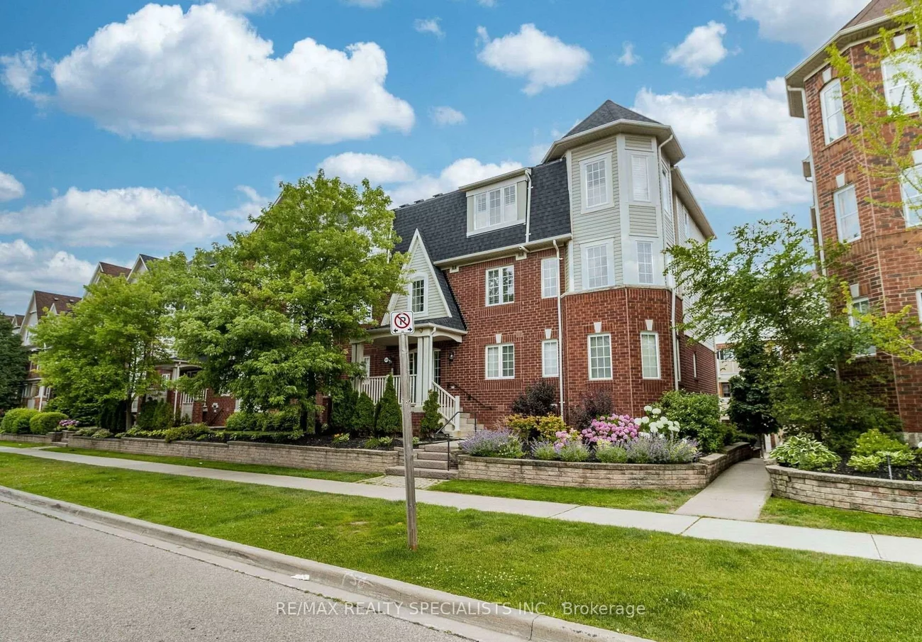 614, Shoreline, Cooksville, Mississauga