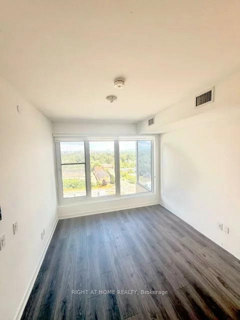 28, Ann, Port Credit, Mississauga