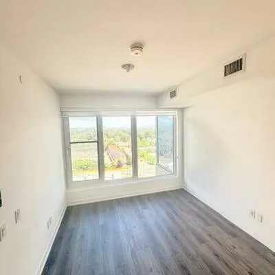 28, Ann, Port Credit, Mississauga