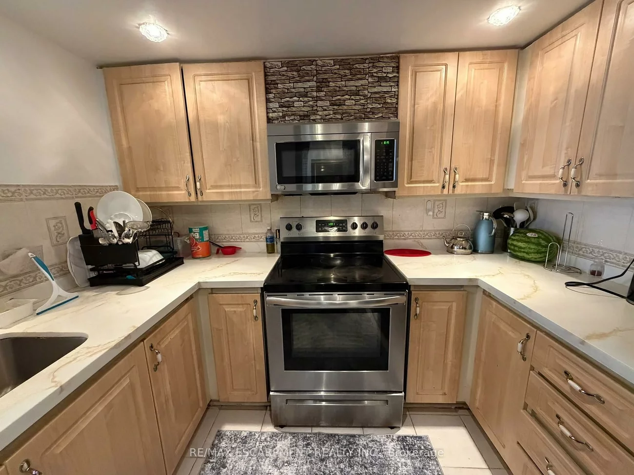 325, Webb, City Centre, Mississauga