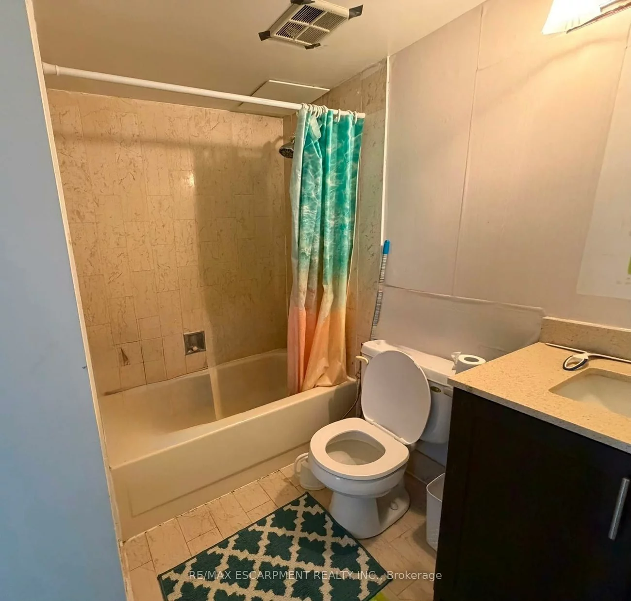 325, Webb, City Centre, Mississauga
