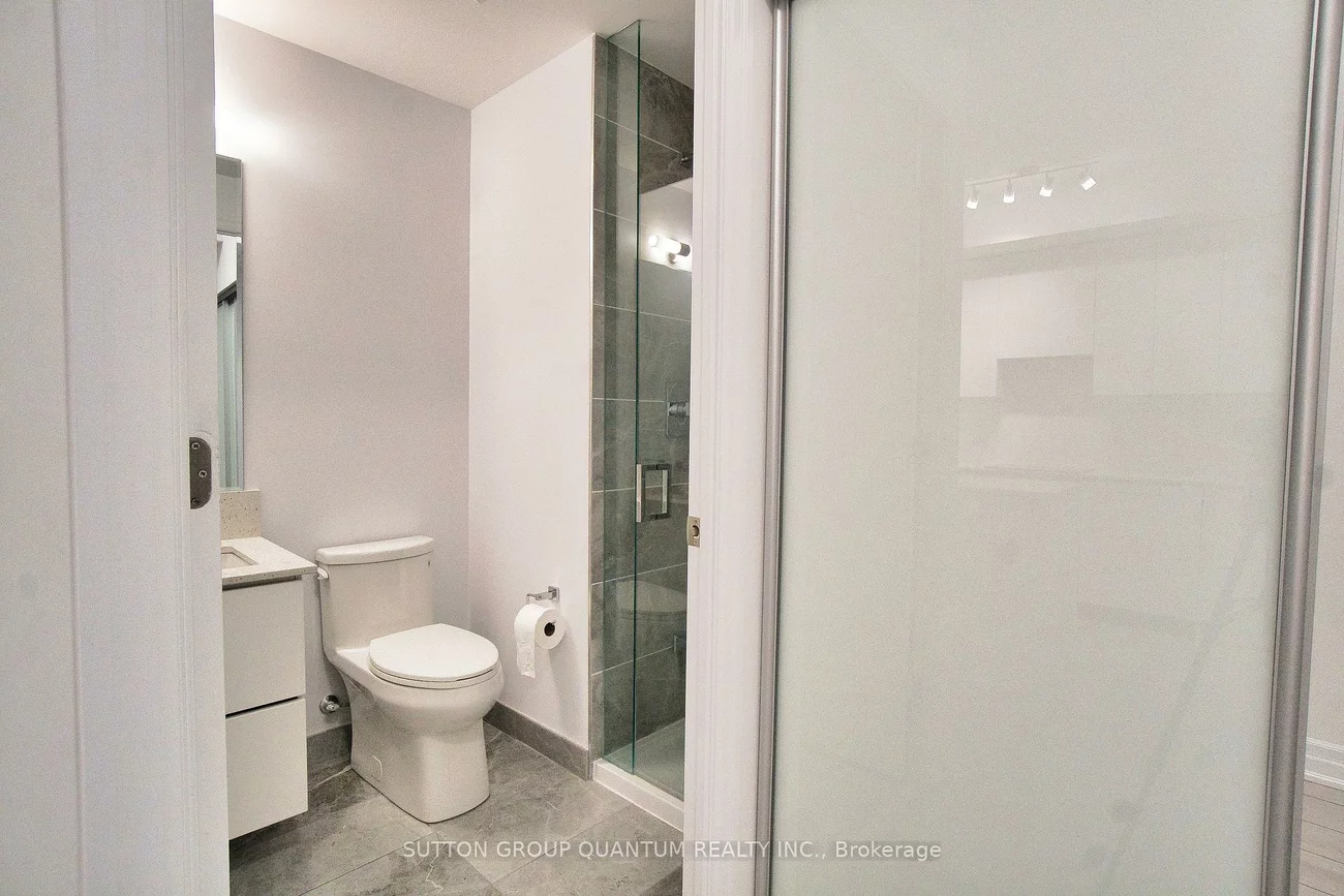 30, Elm, City Centre, Mississauga